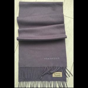 💯 authentic Burberry cashmere scarf